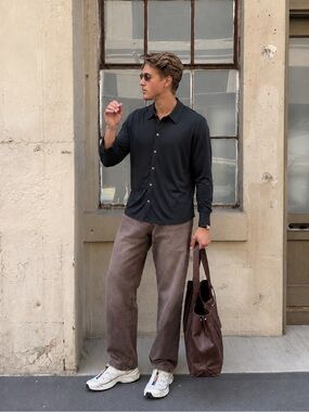 Todd Snyder long sleeve button up ultra soft 100% cotton